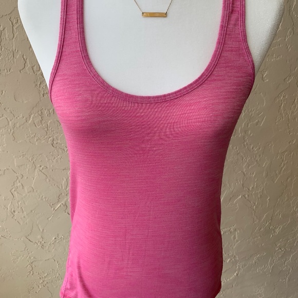 Lululemon Tank Top - Picture 1 of 4